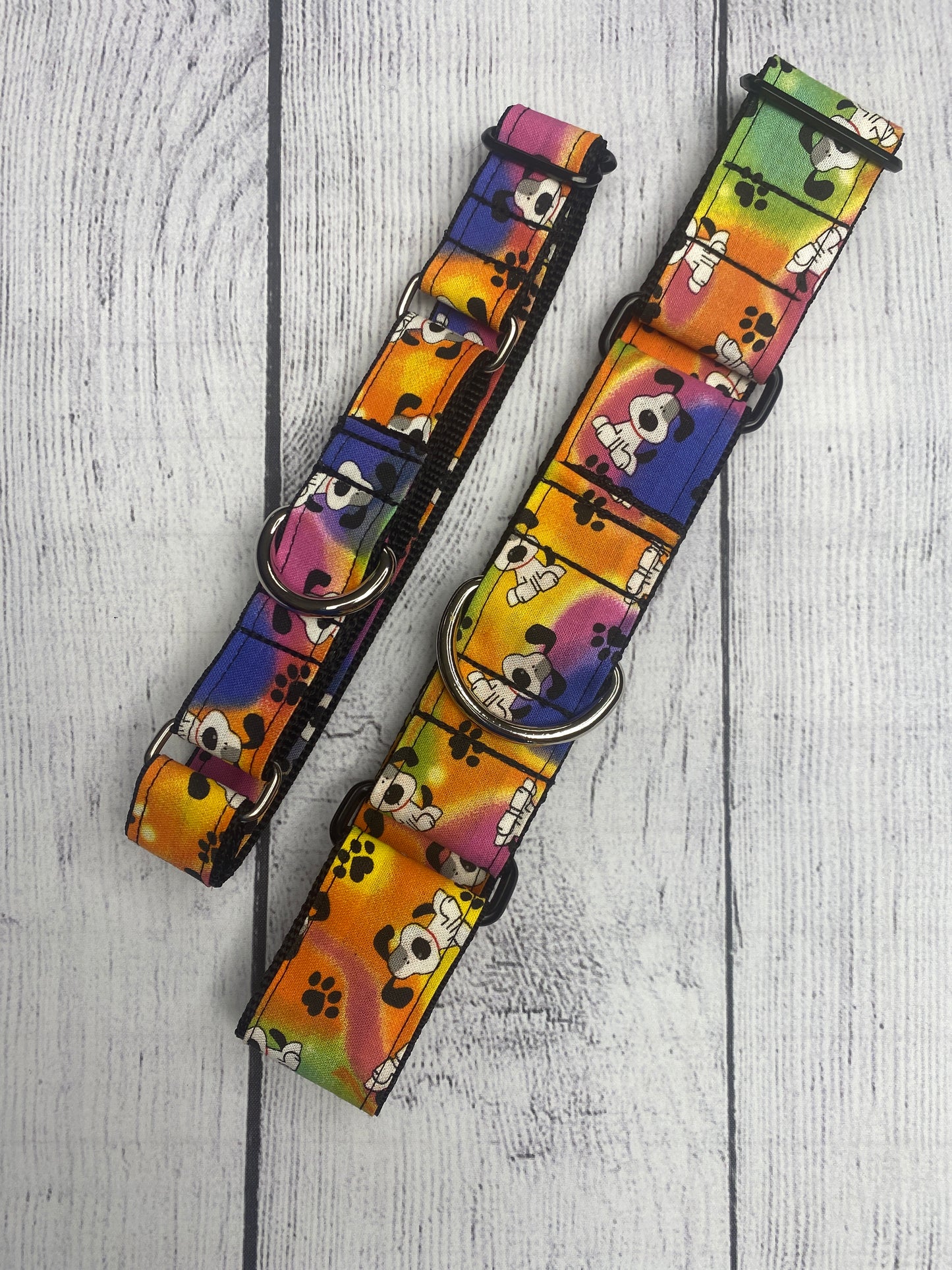 Color Doggy Print Martingale